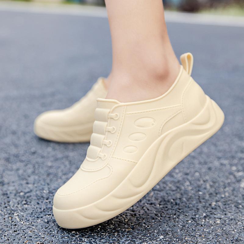 Увеличивающие рост дождевые сапоги женские водонепроницаемые бархатные короткие трубчатые новые нескользящие и износостойкие дождевые сапоги модные кухонные резиновые туфли рабочие