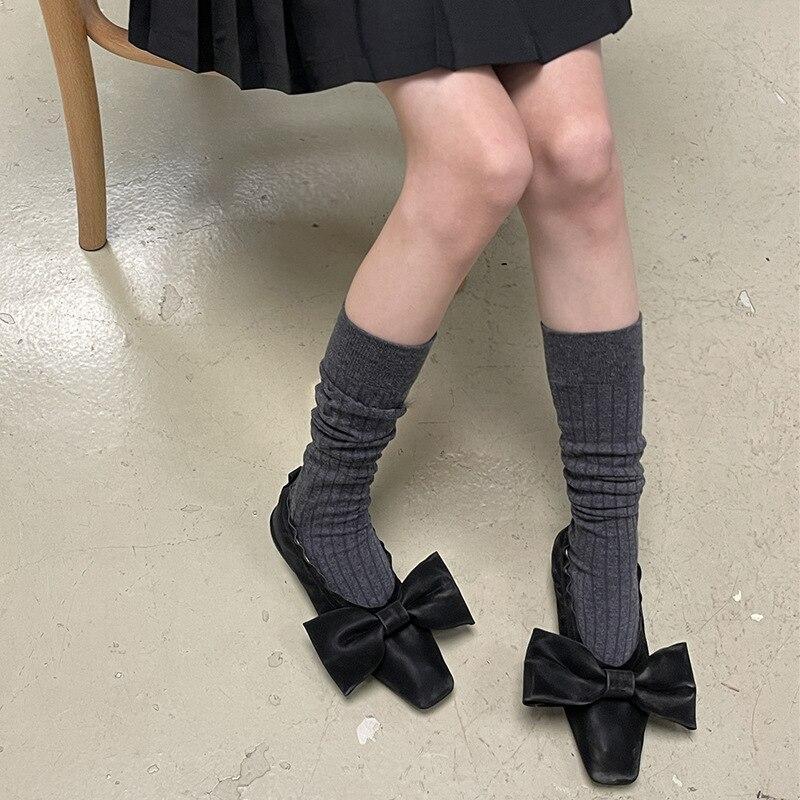 Модные женские чулки, хлопковые вязаные однотонные гольфы, школьные гольфы в студенческом стиле, черные, белые длинные носки, чулки