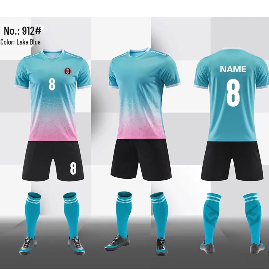 Летние спортивные костюмы для мальчиков: Футбольная форма и футболки для юношеских команд