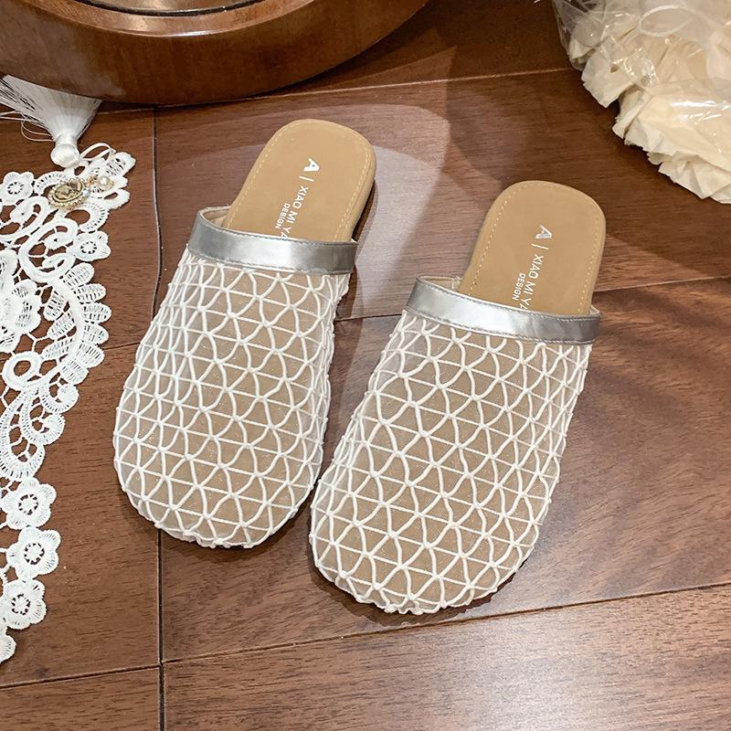 Niche Design Sense Mesh Hollow Flat Bottom Bag Head Half Slippers Women's 2025 Summer Retro Vacation Cool Slippers