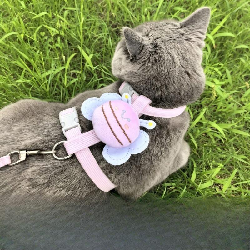 Cute Little Bee Cat Harness Leash Set I-Shaped Escape Proof Adjustable Walking Chest Strap for Kittens Cats