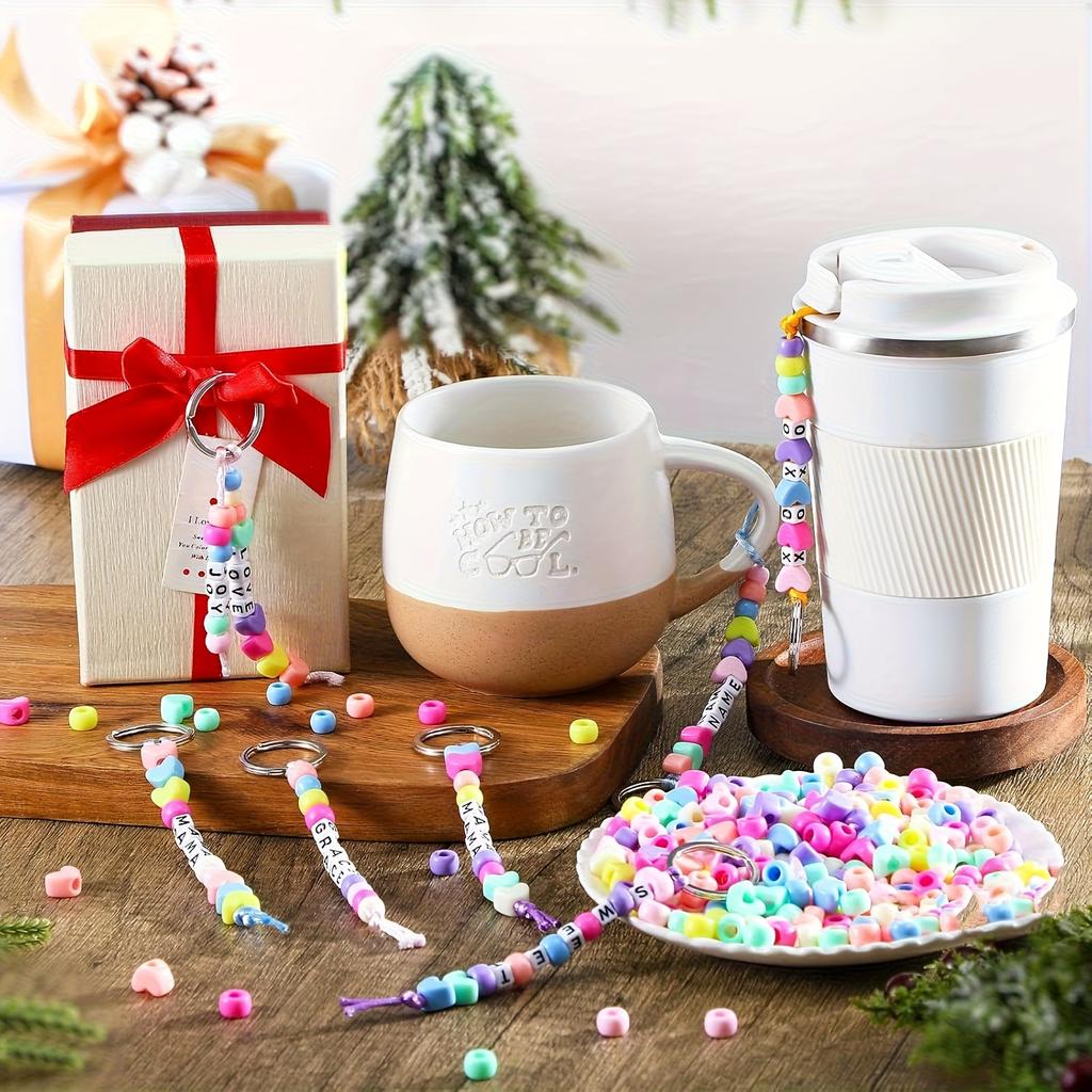 Набор для изготовления брелоков своими руками из 566 предметов | Регулируемые брелочные заготовки с буквами и прозрачными бусинами в форме сердца, маленькие подарки на день рождения