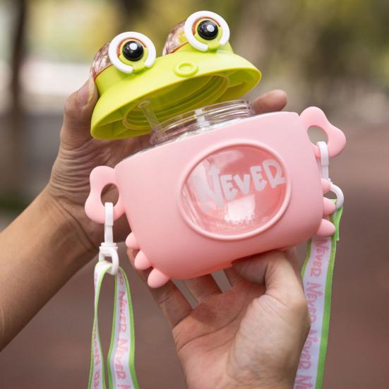 Children Crab Water Bottle with Strap Straw Cartoon Drinking Cup Jug for Boys Girls 600ml Capacity Water Bottle for Outdoor Activities & School Use