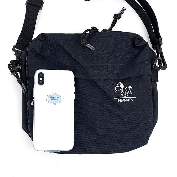 Квадратная сумка через плечо Snoopy RE-PET Черная SNOOPY