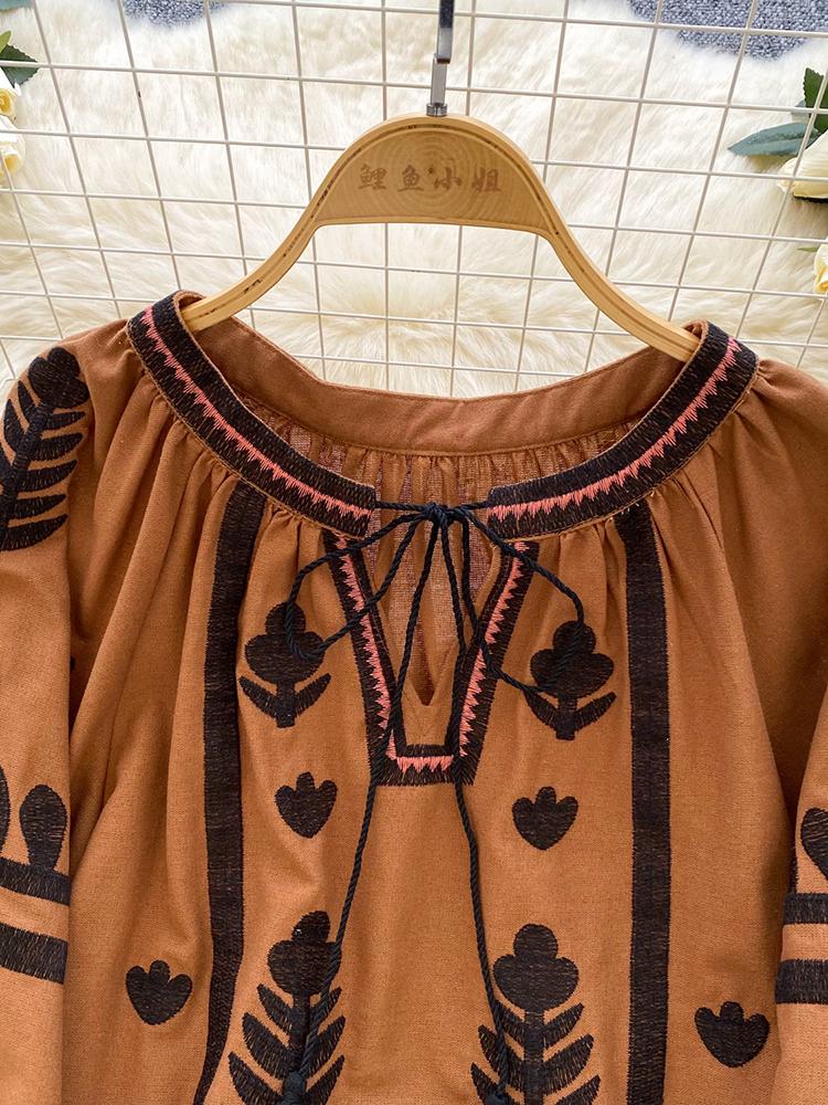 Весна Осень Новая Винтажная Рубашка с Рукавами-Фонариками Женская Вышитая Круглый Вырез Ремешок Свободная Повседневная Блузка Топ