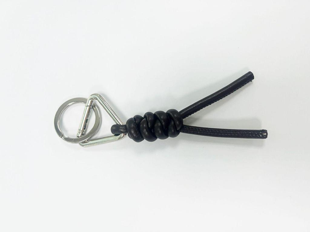 Роскошный плетеный треугольный брелок с подвеской в виде бриллиантового узла