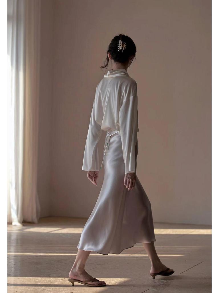 Комфортная Юбка А-силуэта из импортного ацетатного сатина с эффектом памяти, шелковистой драпировкой и эластичной талией, стройнящей фигуру