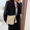 Yogodlns Straw Woven Square Women Crossbody Shoulder Bag Fashion Tassle Design Small Handbag Summer Beach Bag Lady Travel Shopper Totes