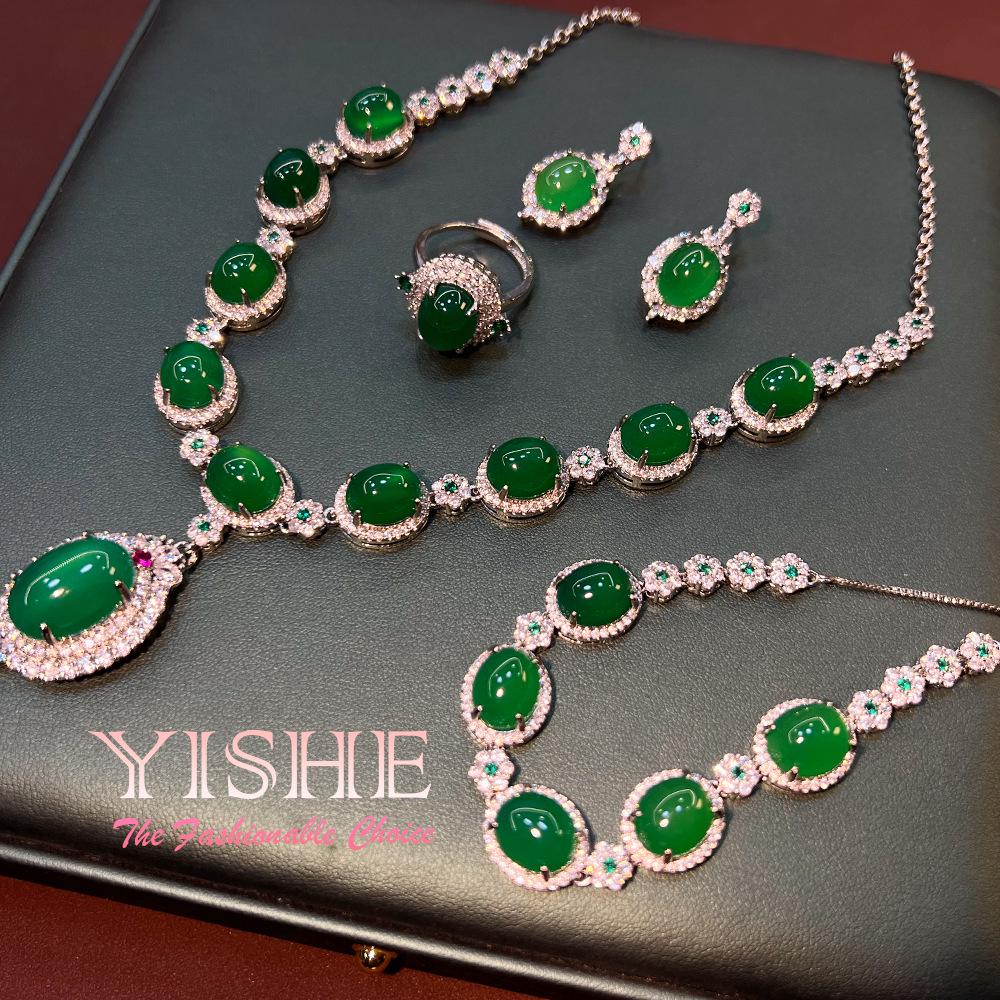 Винтажный китайский ювелирный набор из сапфира и халцедона: Коллекция из четырех предметов высокого класса с посеребрением и медным покрытием