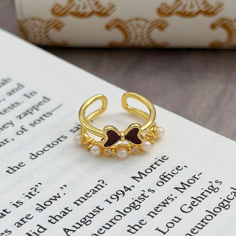 Новогоднее Анкара Красная Капля Масла Кольцо Удачи Zir*****Pen Ретро Легкая Роскошь Нишевый Премиальный Чувственный Кольцо на Указательный Палец Женское