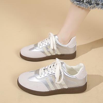 Кружевные кроссовки женские весенне-осенние новая обувь на плоской подошве универсальные повседневные кеды спортивные одинарные туфли