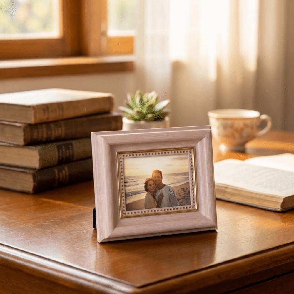 2PCS Mini Antique Picture Frames Rustic Photo Storage Frame Small Frame Desktop Photo Frame Bedroom