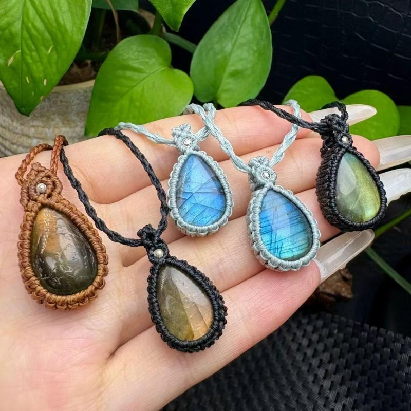 Natural Crystal Crafts Labradorite PendantS925 Silver Bail Healing Gemstone Pendant Raw Stone for Women Jewelry Gift