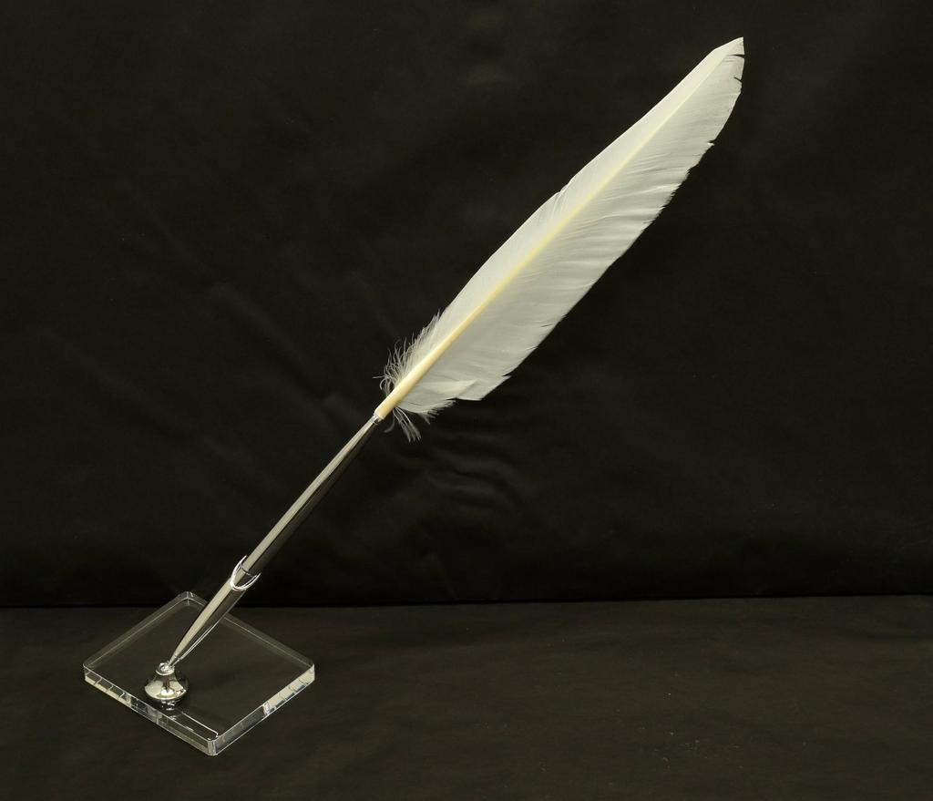 Латунная дисковая ручка с гусиным пером прозрачная акриловая подставка для ручки с серебристым держателем для ручки белое перо японская обработка + Q-S6P2WG-1-W