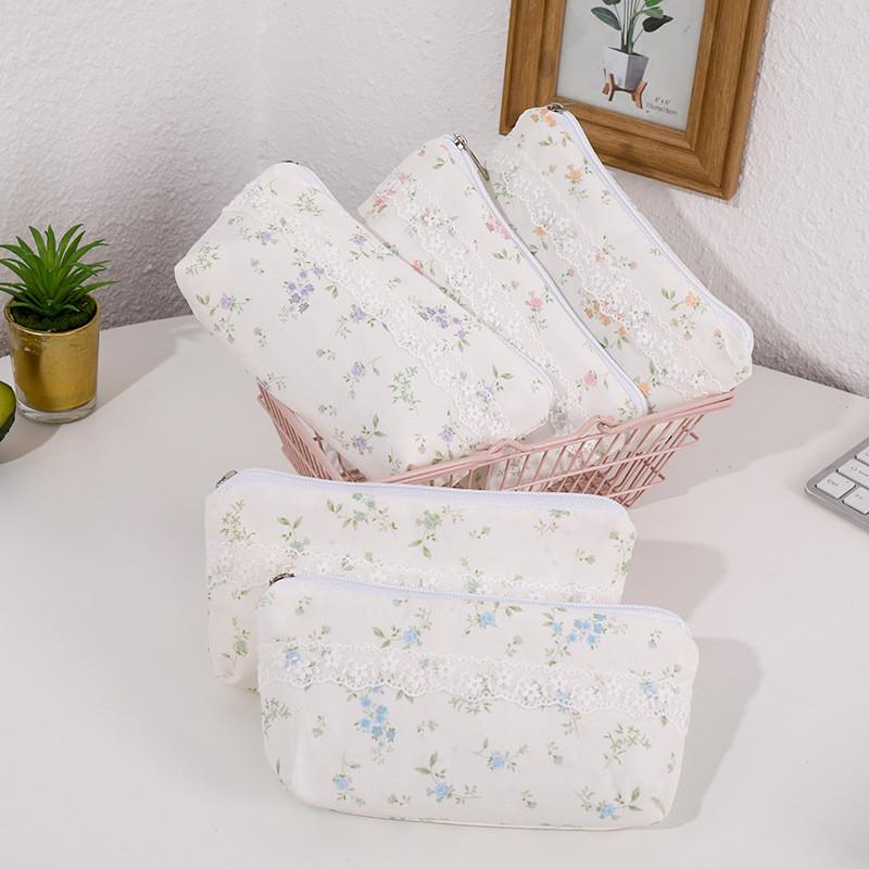 Handcrafted Highdesign Canvas Pencil Bag With Foldable Storage For School And Travel