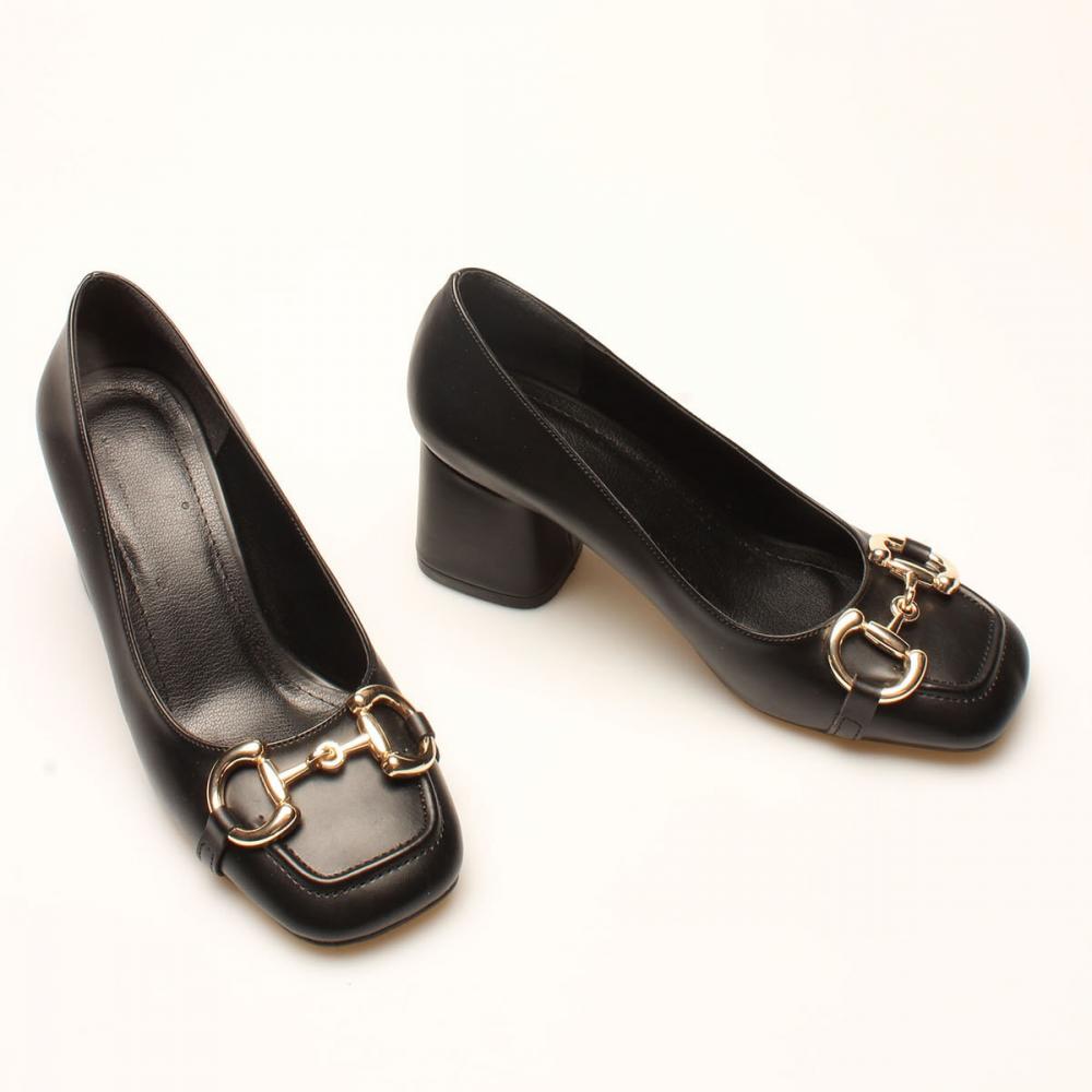 Черные кожаные женские классические туфли на каблуке с пряжкой на каблуке