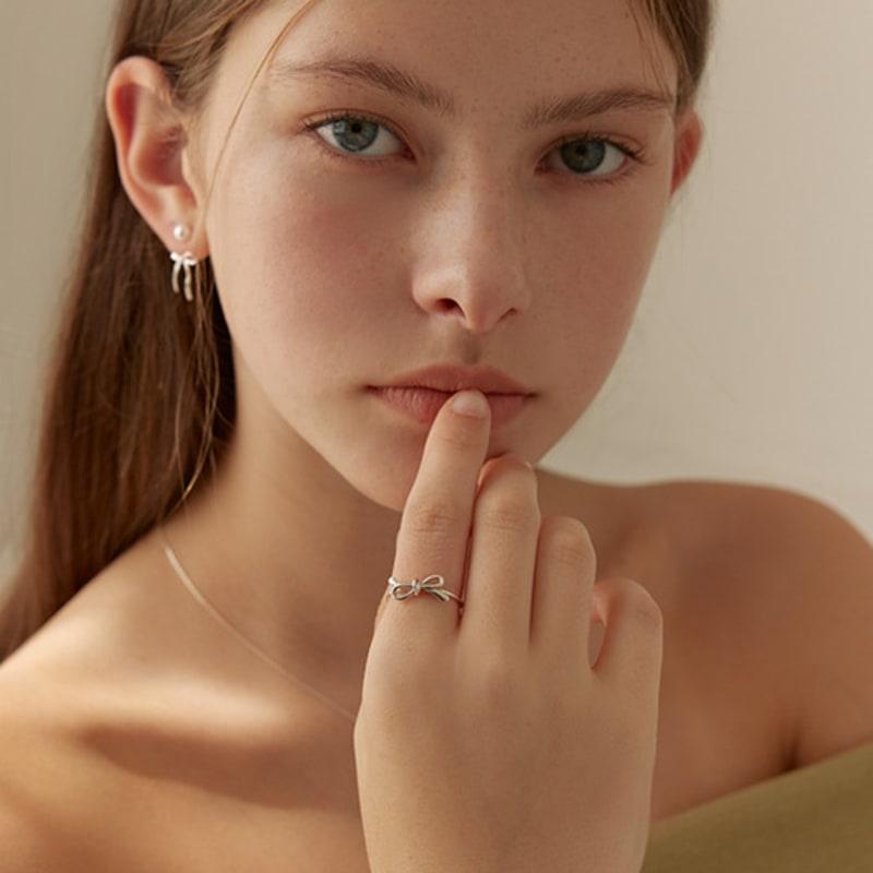 Life Line ribbon ring