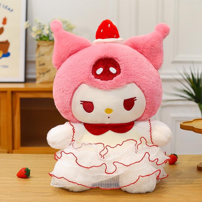 Плюшевая игрушка Куроми Кот с клубничным тортом и праздничной шляпой