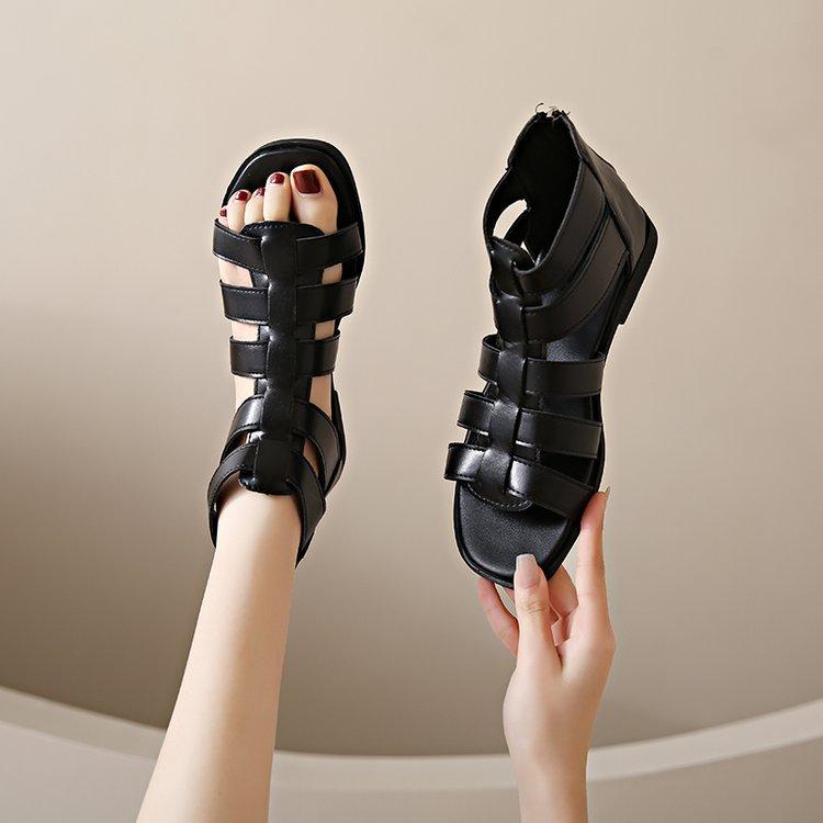 Импортные римские туфли женские новые полые сандалии с открытым носком молния сзади мягкая подошва мягкая поверхность плоские сандалии женские