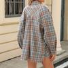 Женская модная широкая клетчатая куртка-рубашка с длинными рукавами и карманами на пуговицах
