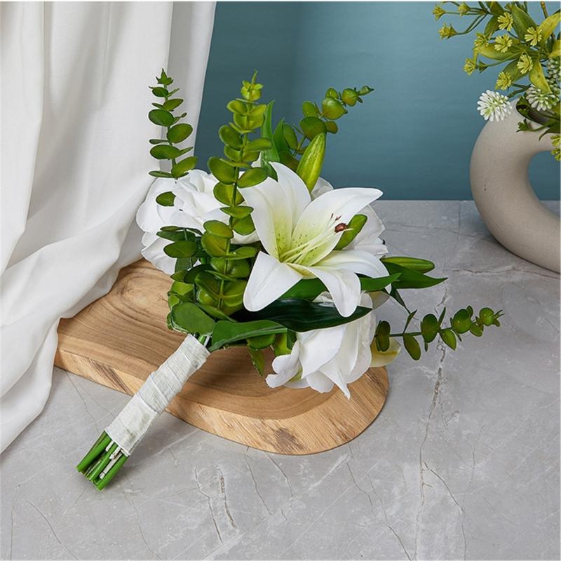 Элегантный Цветочный Букет Искусственные Шелковистые Цветы Стильный Белый Реалистичный Букет Роз и Калл Набор для Мероприятия