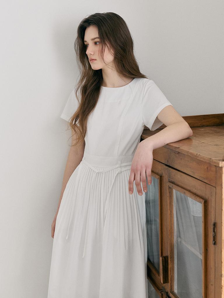 Etmont Pintuck Pleats Strap Dress, White