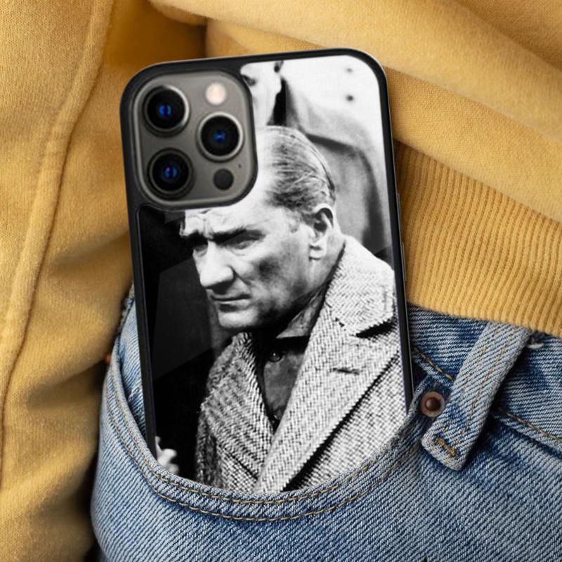 Мягкий чехол для телефона Мустафы Кемаля Ататюрка для iPhone 17 Air 16e Pro max 15 Pro 13 14 Plus 11 12 Магнитный чехол MagSafe