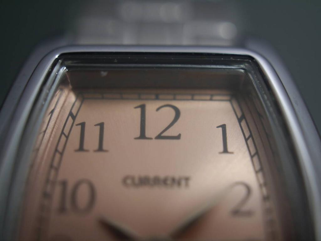 SEIKO Текущие кварцевые часы Tonneau 3 стрелки Y121-AP30 Женские ad297