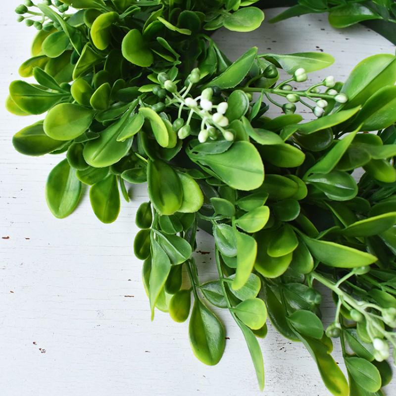 Small Artificial Wreath Door Decor White Style With Eucalyptus Boxwood Plastic Floral Ring
