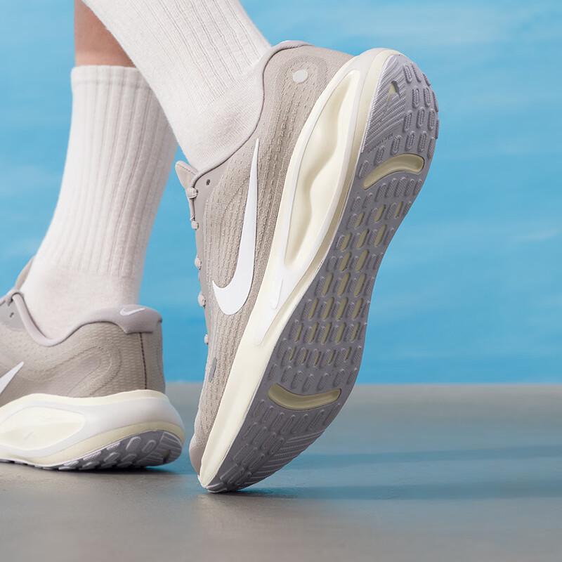 Nike Мужская обувь для бега в стиле lifestyle FN0228-012