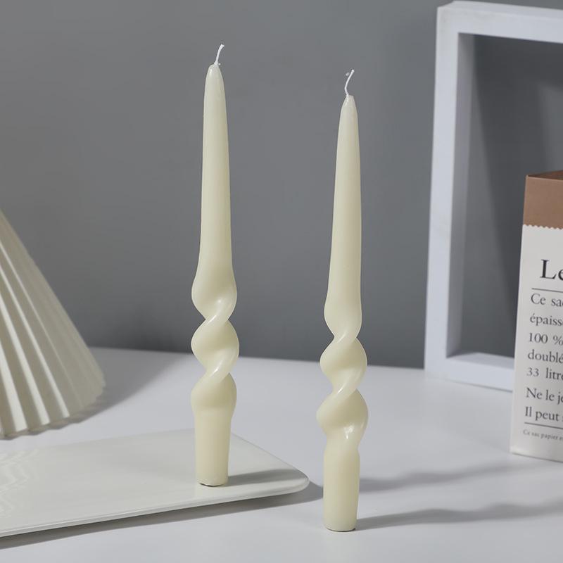 Handmade Spiral Twisted Long Stick Candle Two-Tone Gradient Macaron Paraffin Smokeless Taper Candle Minimalist European Tabletop  Decoration