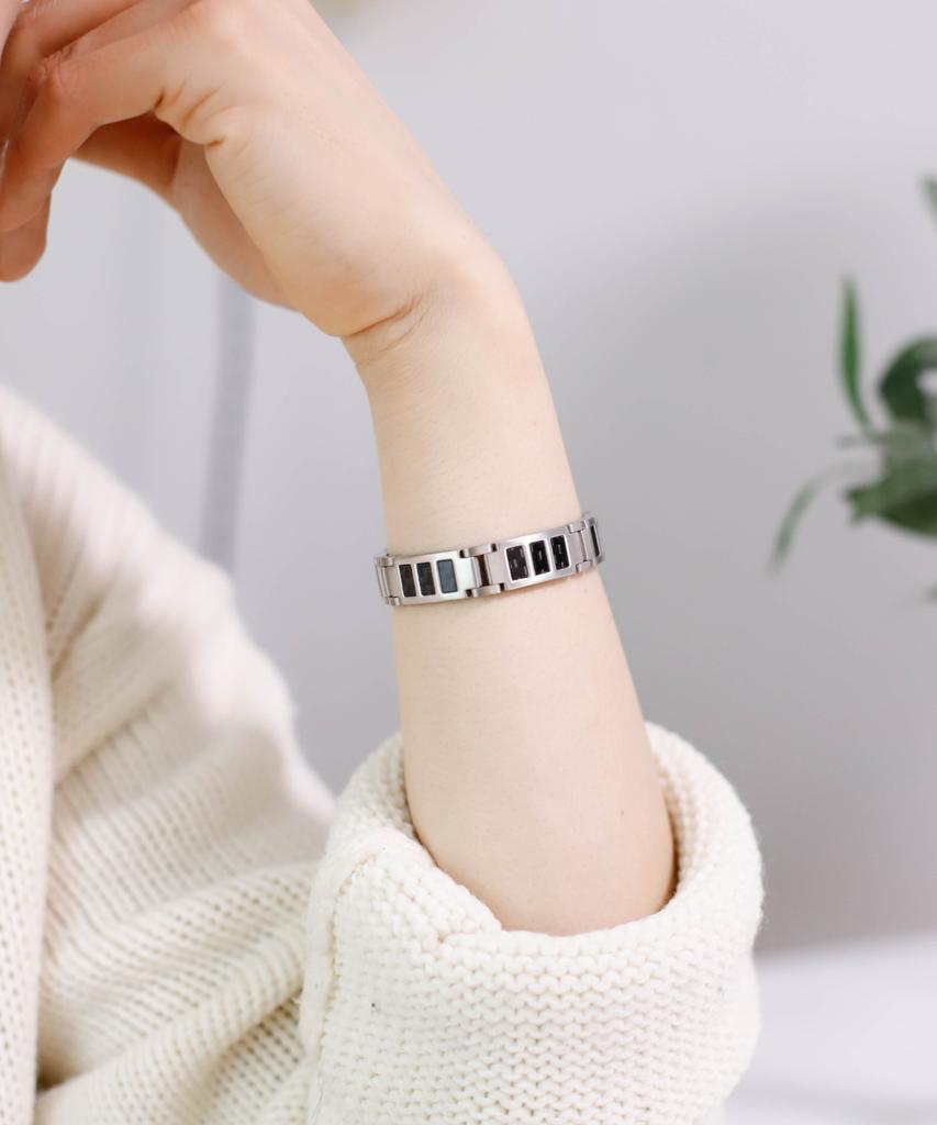 Sabona London 350 Black Carbon Fiber Stainless Steel Magnet Bracelet