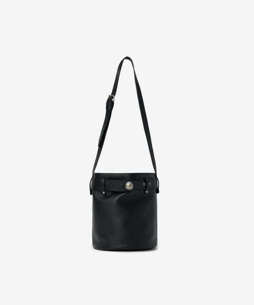 Moonsun Bold Stud Belt Bucket Bag / Black