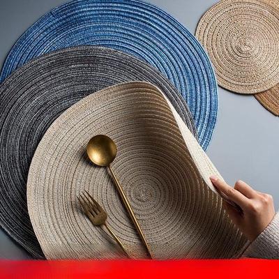 Европейская круглая хлопковая пряжа нескользящая моющаяся тканая салфетка - простой обеденный стол изоляционный коврик