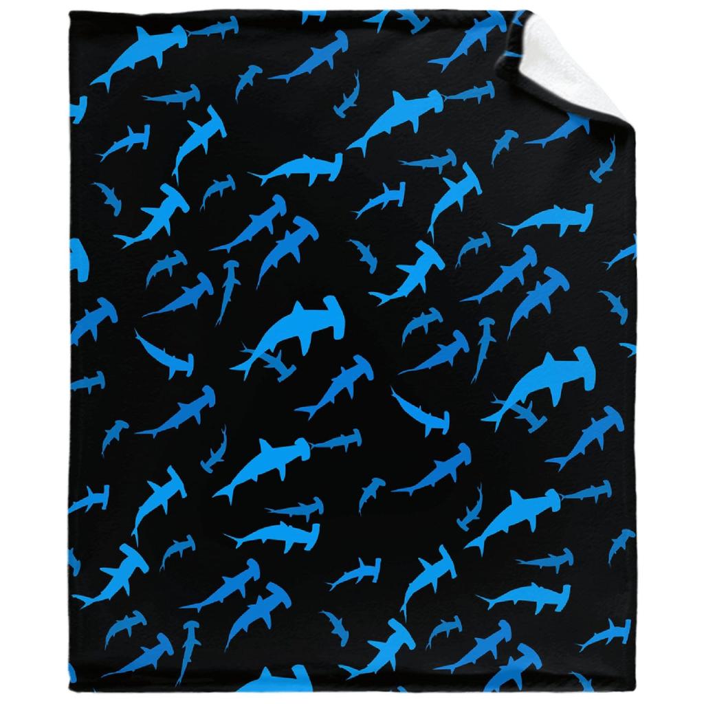 Shark pattern flannel blanket cartoon print portable soft blanket