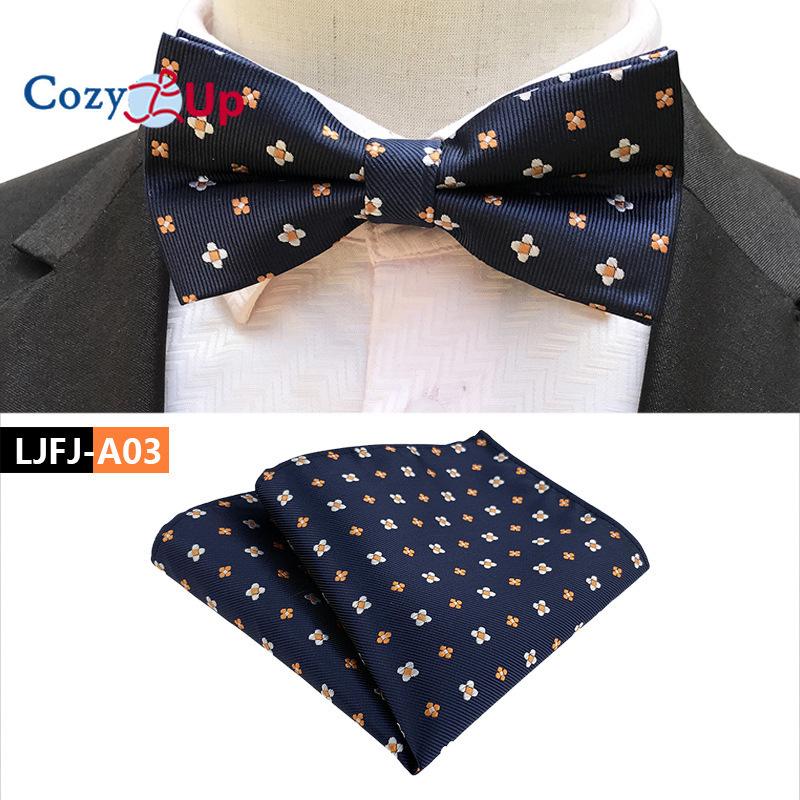 Костюм-двойка с галстуком-бабочкой и нагрудным платком с узором пейсли