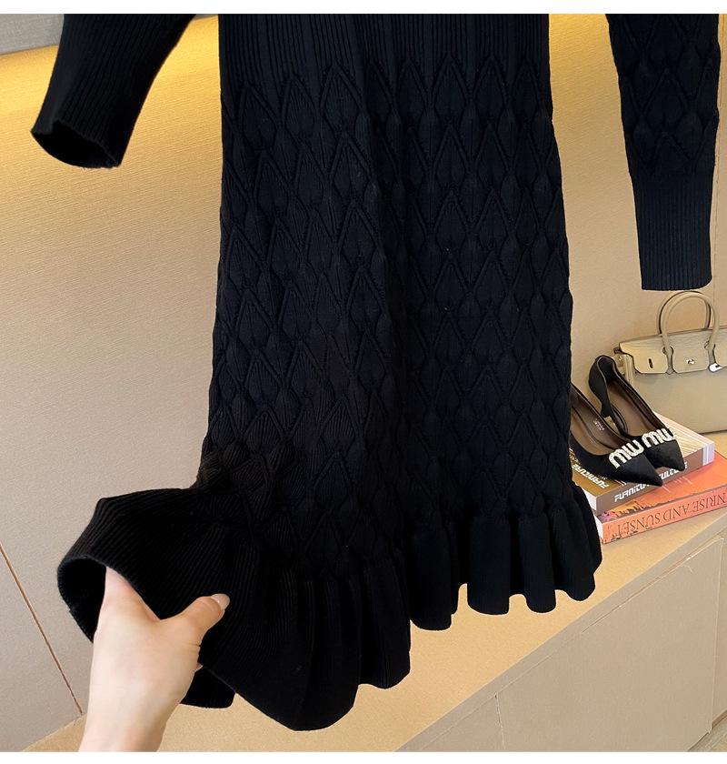 High-End V-Neck French Knitted Midi Fishtail Dress for Autumn/Winter