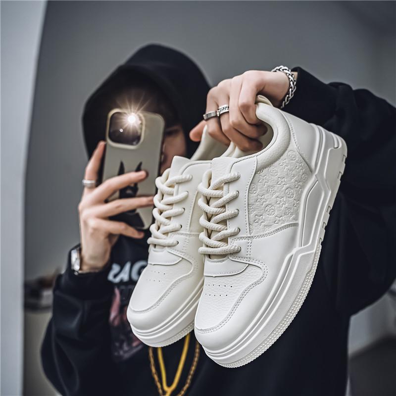 New Men And Women's Classic Fashion Low Top Thick Sole Skateboarding Breathable Shoes Students Boys Trending Comfortable Soft Sole Gym Sneakers