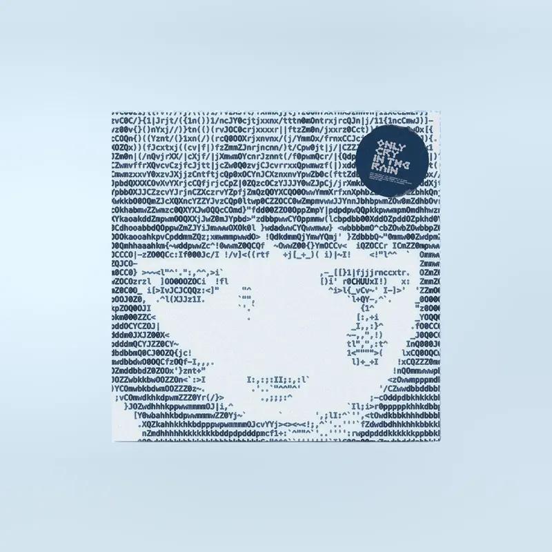 CHUU - [ONLY CRY IN THE RAIN] 3-й мини-альбом