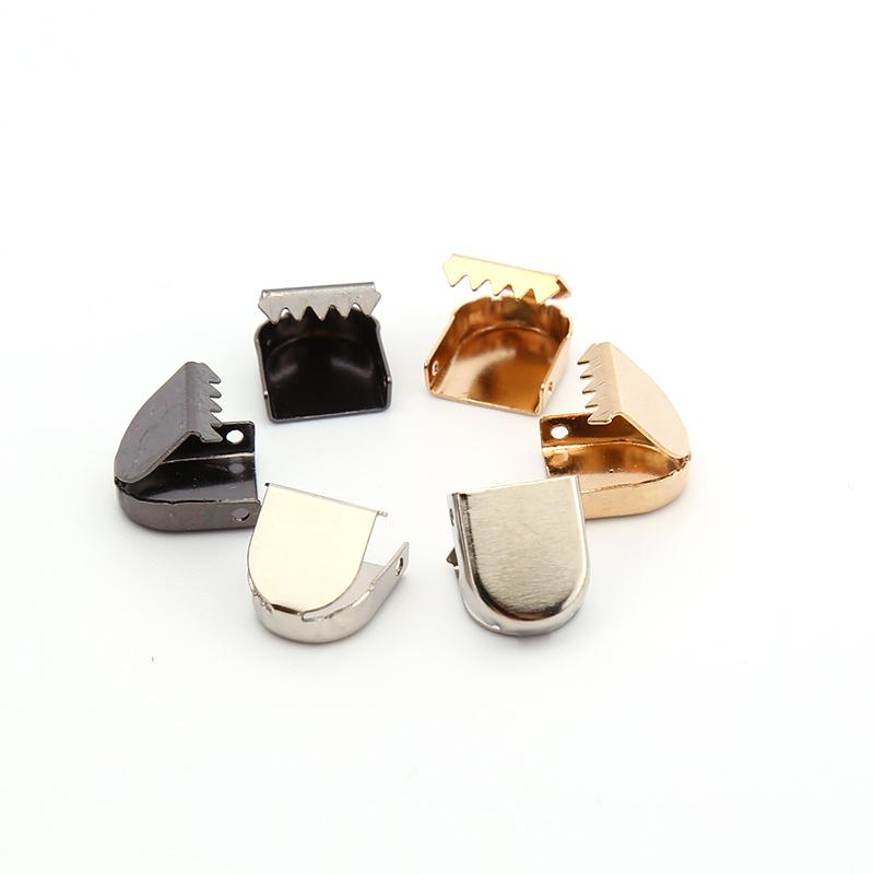 Металлические пряжки для шнурков