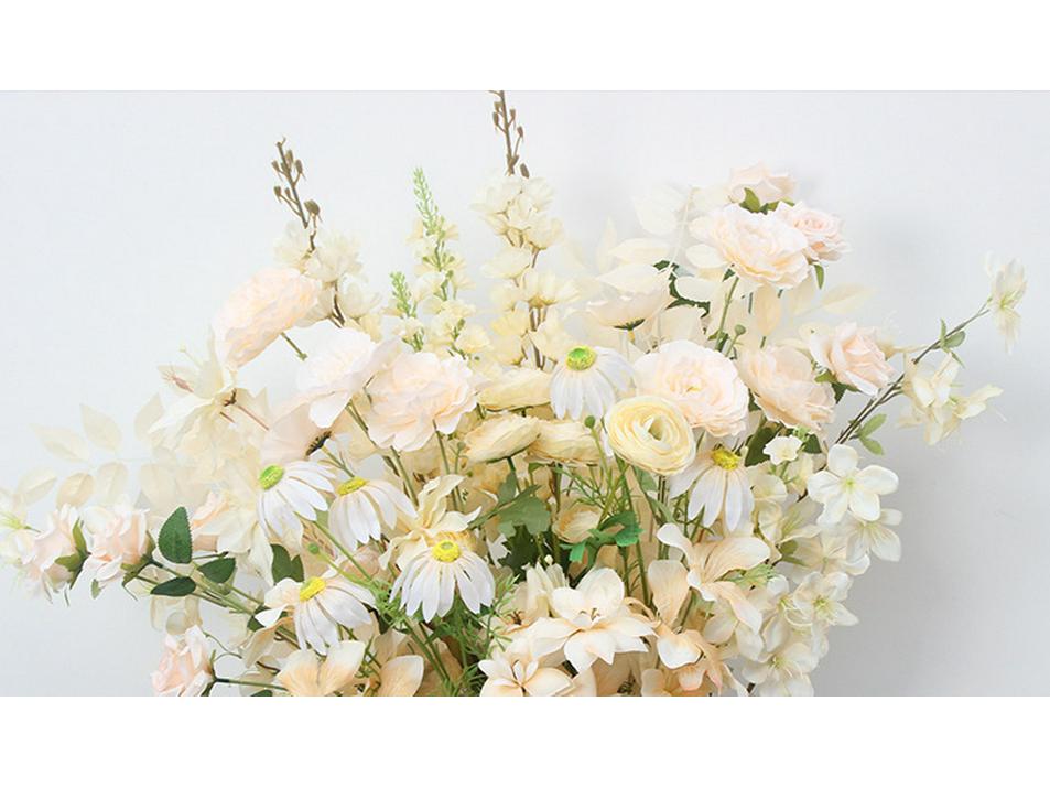 Свадебный декор из шелковых цветов шампанского - Искусственные элементы цветочного оформления потолка и прохода