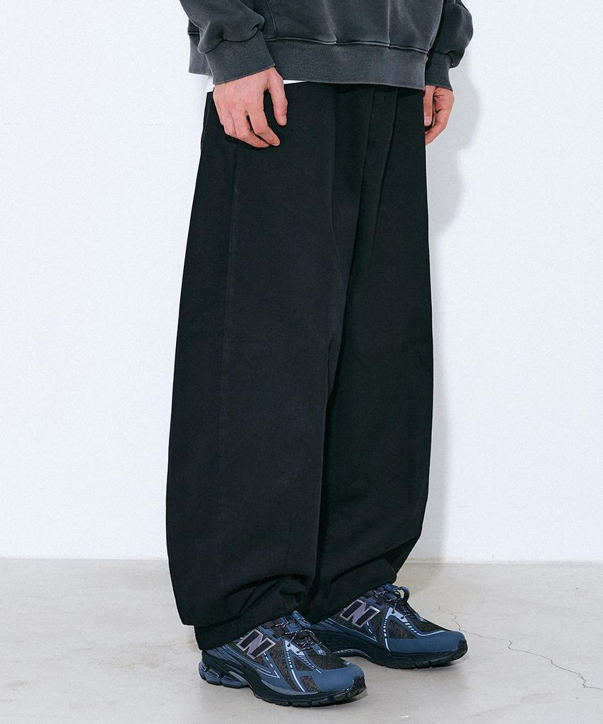 GAKKAI UNIONS Cotton Balloon Chino Pants Black