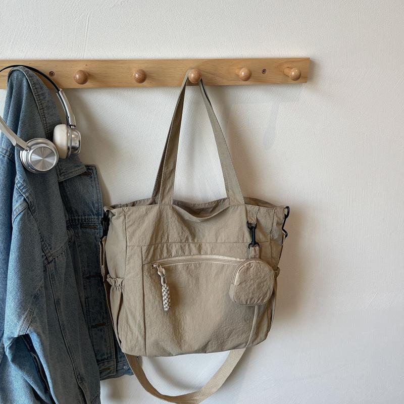 Lazy Wind Large Capacity Canvas Bag Women 2025 New Fashion Student Class Computer Bag Shoulder Portable Tote Bag