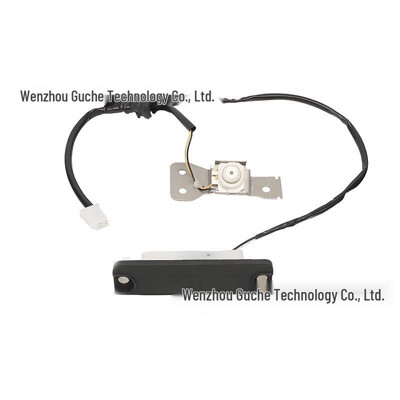 Выключатель открытия задней двери для моделей Toyota Prius 2004-2009 (Часть №. 84905-47010)