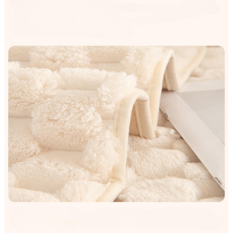 Зимний Толстый и Теплый Плюшевый Коврик для Дивана Скандинавский Минималистичный Противоскользящий Подушка для Сиденья Дивана Трехмерный Тисненый Противоскользящий Полный Комплект Ткань для Защиты от Пыли для Дивана