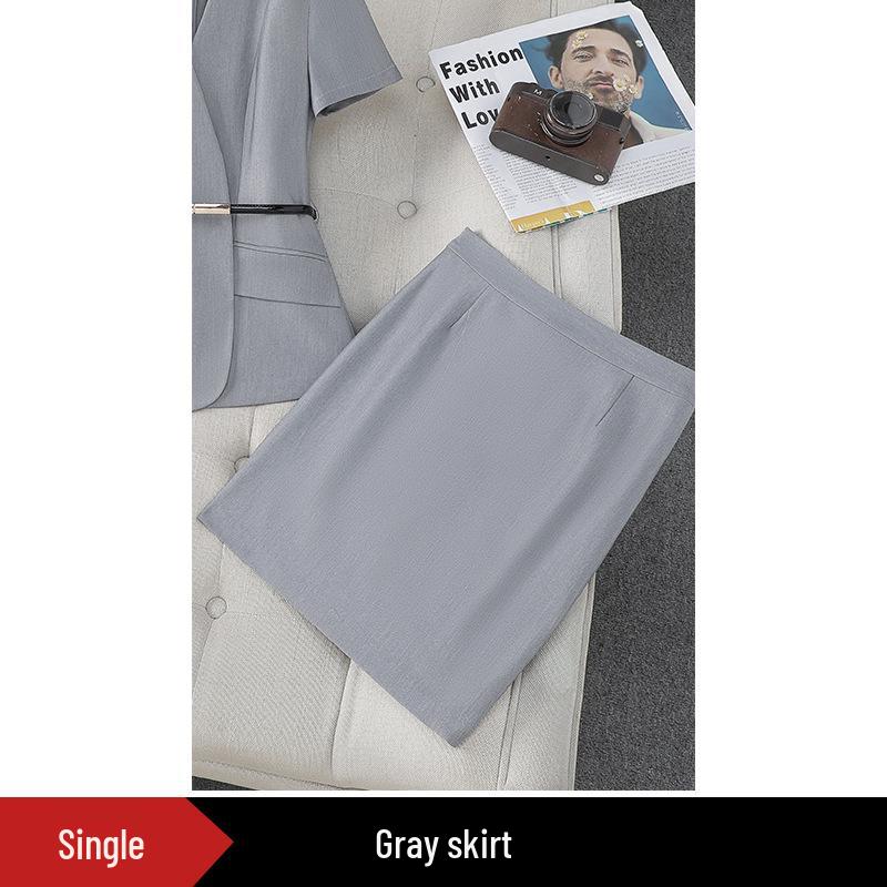 Женский профессиональный костюм в стиле богини: Модная формальная одежда для офиса и бизнеса