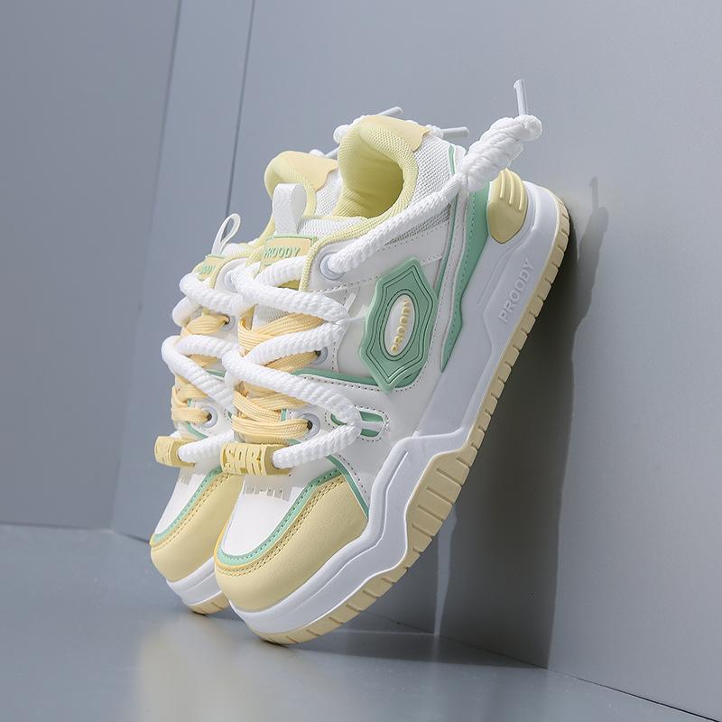 2025 весна маленькие белые туфли новая корейская версия ins женские студенческие туфли для увеличения роста на платформе спортивные туфли для скейтбординга повседневная обувь женская YDJ01