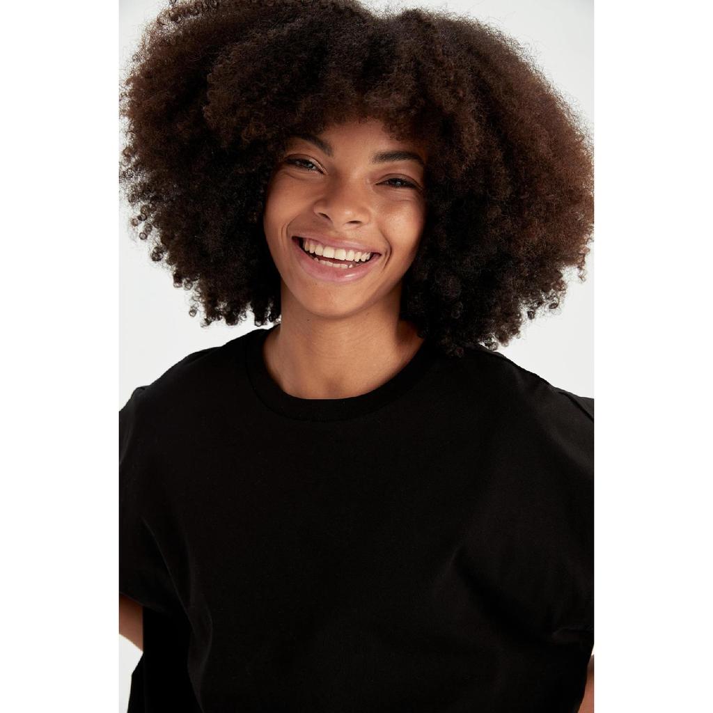 Oversize Fit Crew Neck Short Sleeve T-shirt