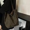 Luxury Tote Bag Autumn Fashion Versatile Shoulder Bag Large Capacity Commuter Leopard Pattern Shopper Handbag Purse MIT