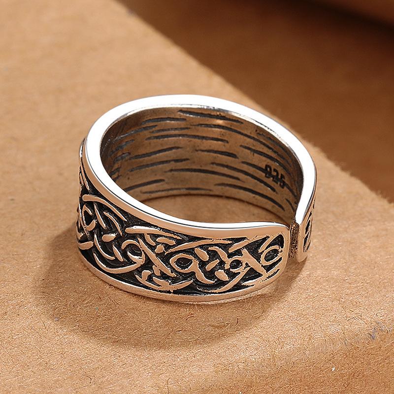 Fashionable Cartoon Nine-tailed Fox Ring for the Same Craftsmanship and Cold Style Simple Hand Jewelry